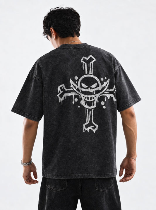 One Piece Loose-fit Washed T-Shirt on model, back view